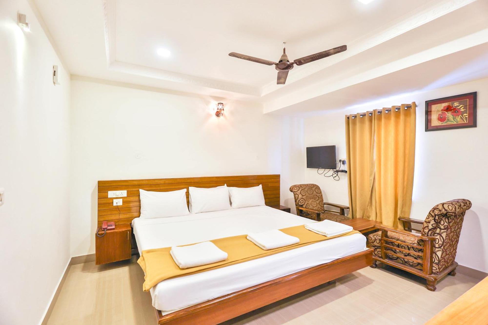Hotel Golden Bliss Pondicherry Exterior foto